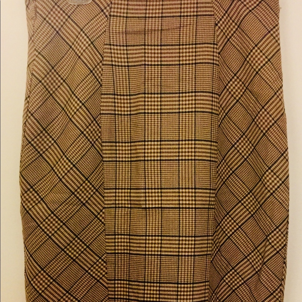 Plaid skirt